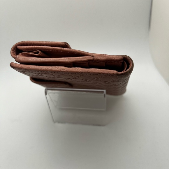 GUC Gucci Pink Guccissima bifold Wallet - Picture 4 of 8